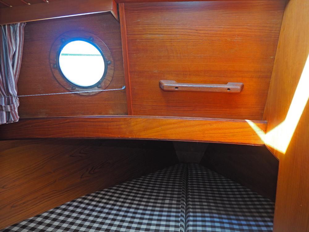 Cabin en avant, H&eacute;bergements